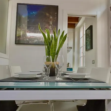 Medioevo Ii - In Apartment *