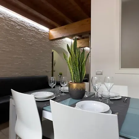Apartment Medioevo Ii - In
